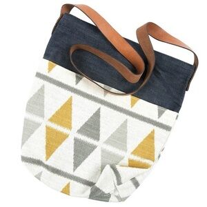 Love’s Triangle Tote by HAITI DESIGN CO-OP Stylish gray, yellow, Dark denim EUC